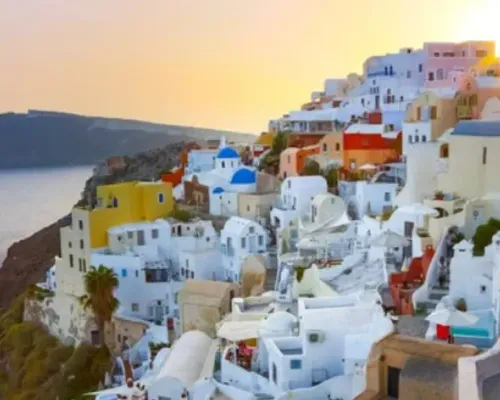 Santorini Highlights Tour with Wine Tasting from Fira